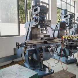 Milling Machine Workshop for Plastic Injection Mold Manufacturer